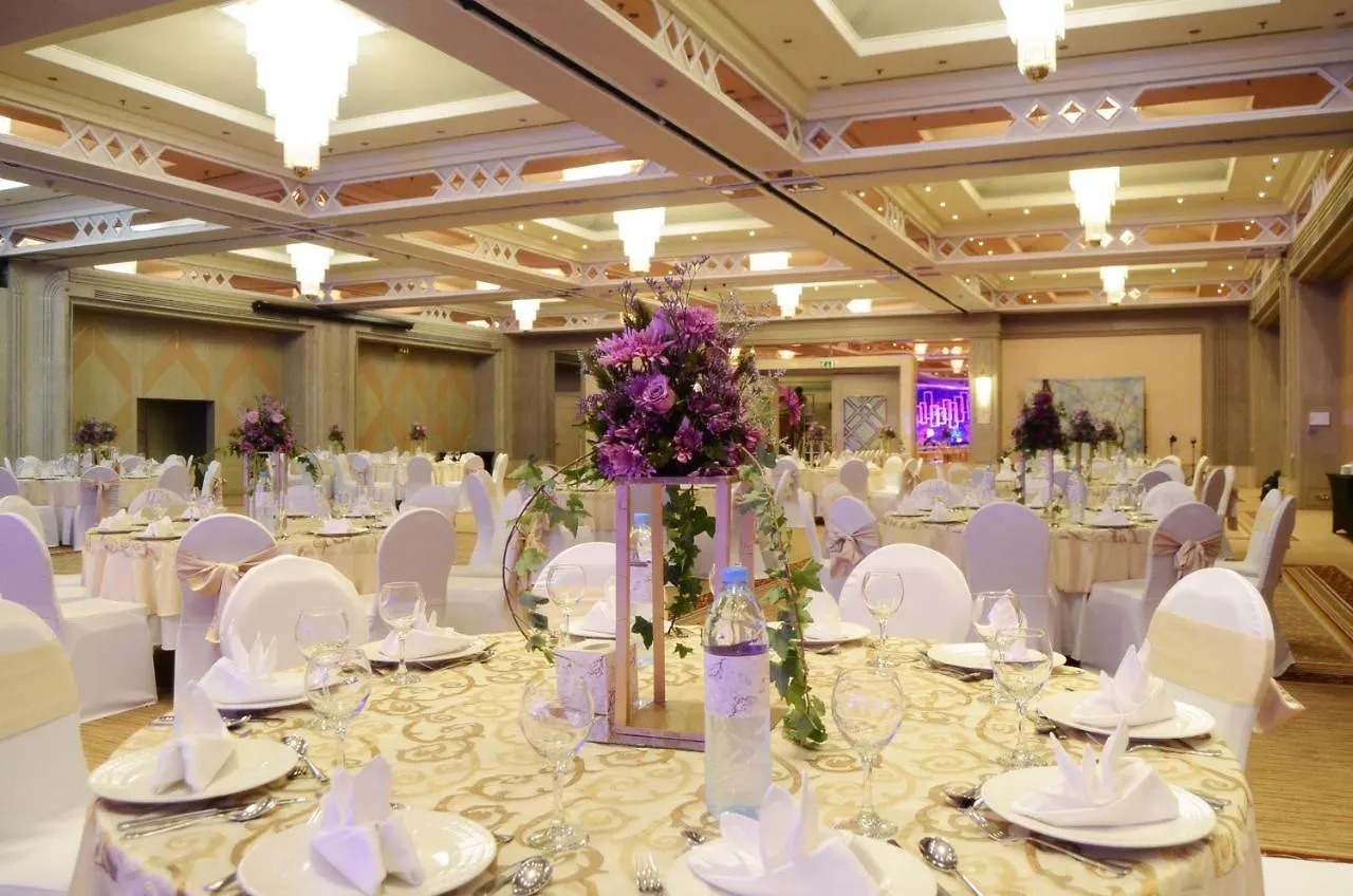 Millennium Plaza Downtown Suites Dubai 5*,  Verenigde Arabische Emiraten