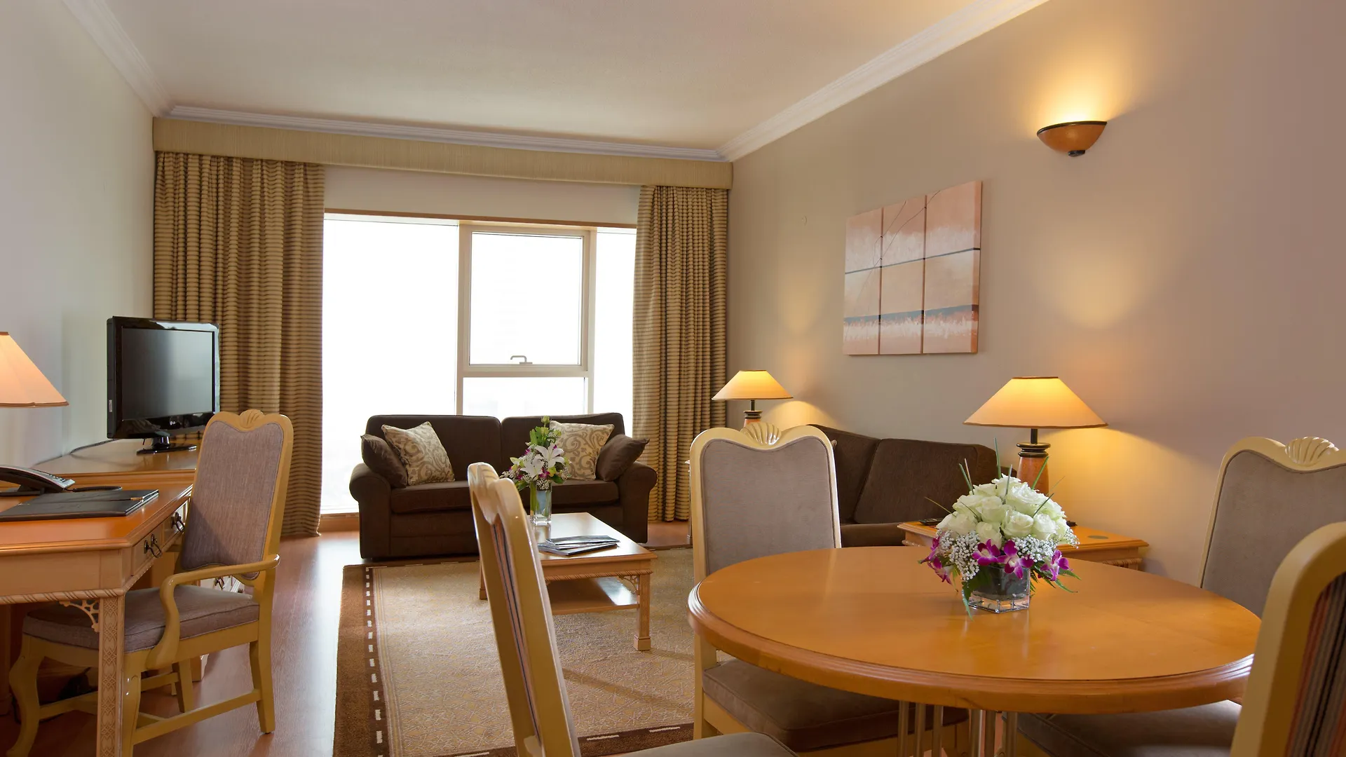 Aparthotel Millennium Plaza Downtown Suites Dubai