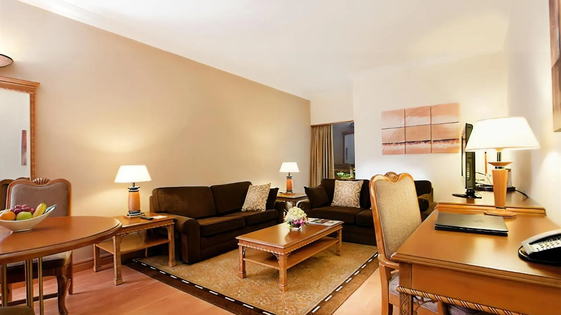 Aparthotel Millennium Plaza Downtown Suites Dubai